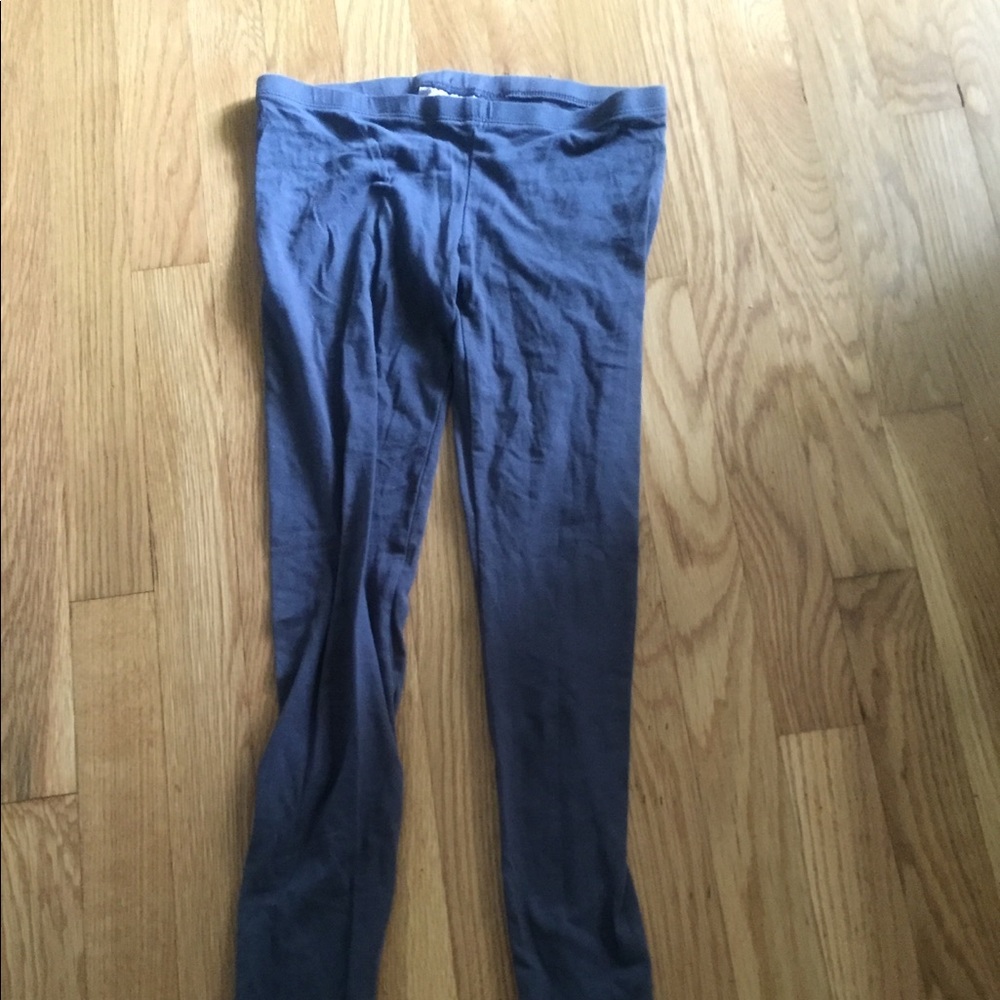 Dark gray leggings